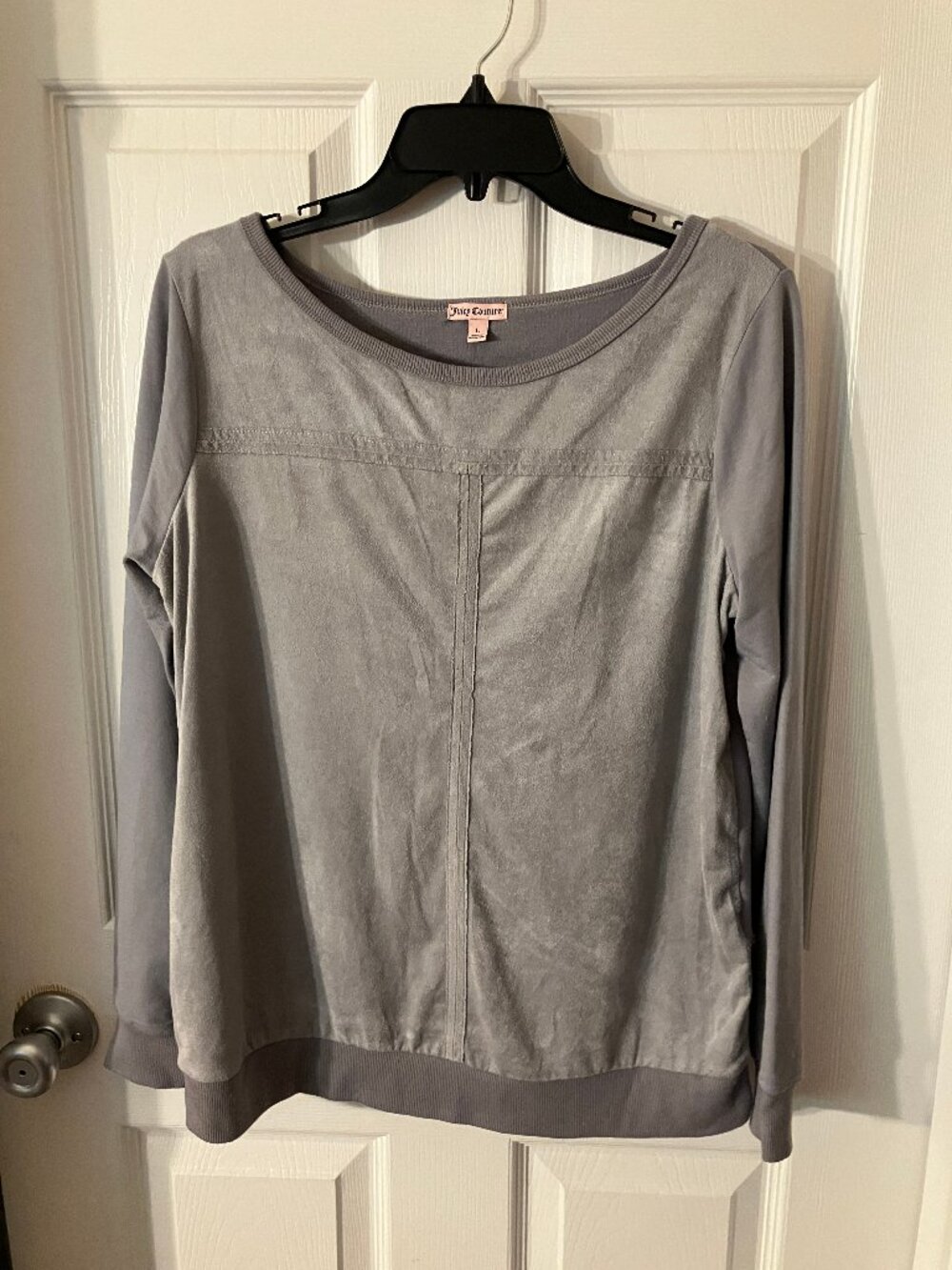 JUICY COUTURE Ladies' Gray Top/Sweater Long sleeve faux-suede front panel Size L